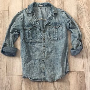 ❤️4 for $15❤️Jean long sleeve button down